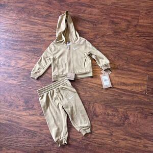 Nike Toddler Boys 2-pc. Pant Set Parachute Beige.  Zip Up hoodie 12 Month